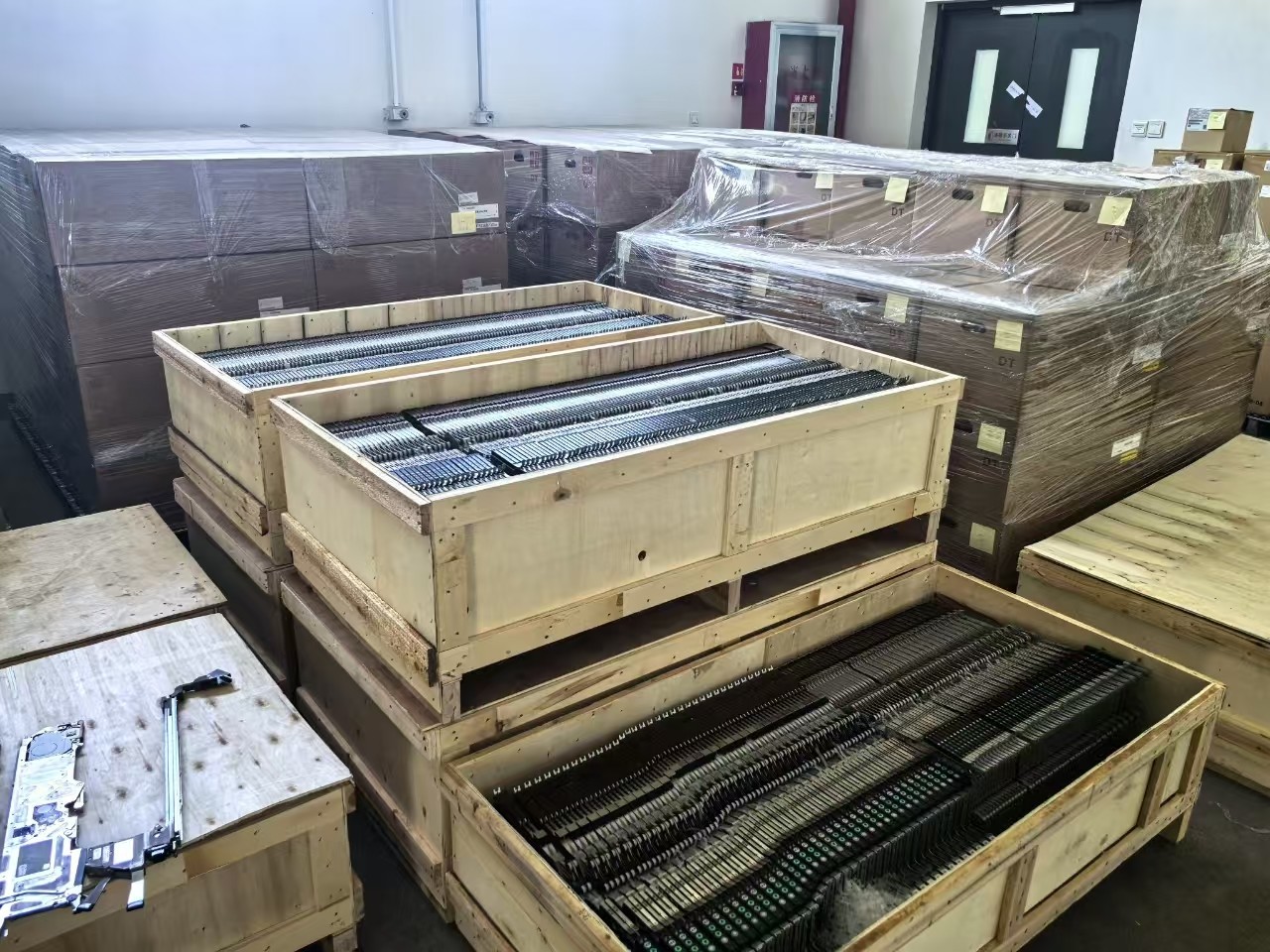 Новый Panasonic Feeder N610156995AA прибыл