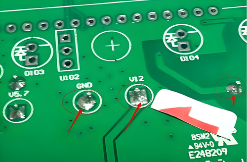 เหตุผลและการตอบโต้ของการประสานไม่เพียงพอสำหรับการประสาน Crest